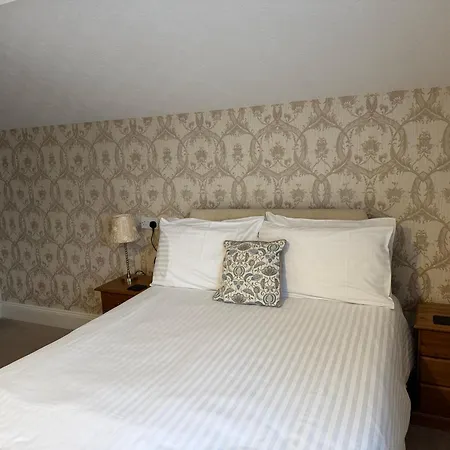 The Raincliffe Hotel-3